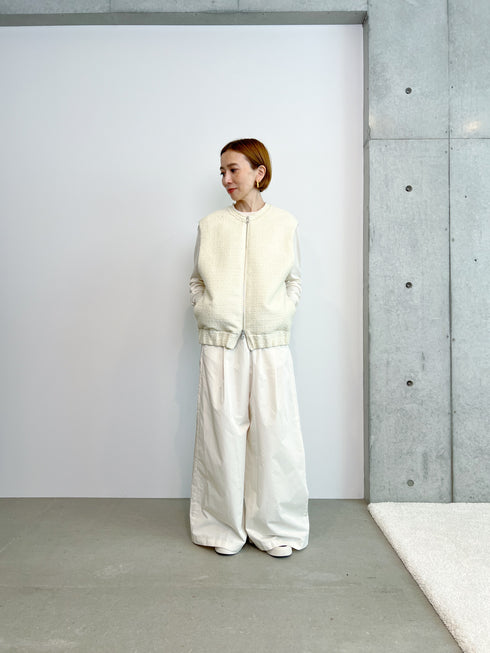 egg zip vest
